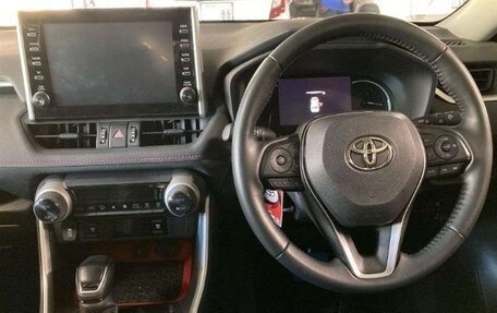 Toyota RAV4, 2022 год, 2 800 333 рублей, 9 фотография