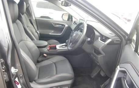 Toyota RAV4, 2022 год, 2 800 333 рублей, 10 фотография