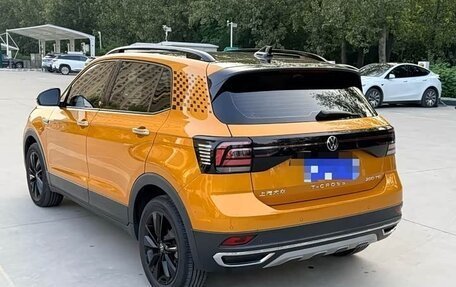 Volkswagen T-Cross I, 2021 год, 1 270 007 рублей, 4 фотография