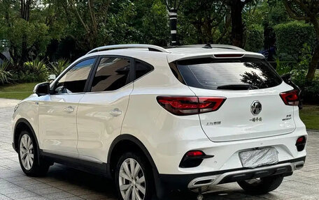 MG ZS II, 2022 год, 1 100 000 рублей, 4 фотография