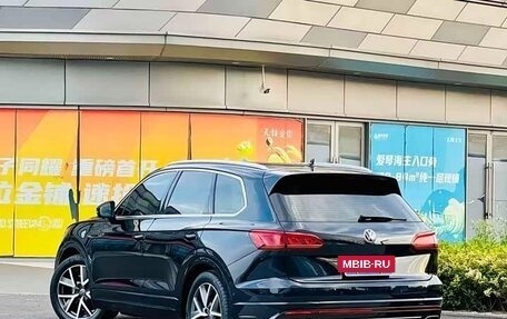 Volkswagen Touareg III, 2022 год, 4 300 000 рублей, 4 фотография