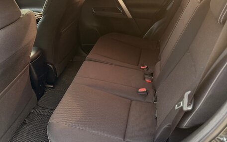 Toyota RAV4, 2016 год, 2 299 000 рублей, 8 фотография