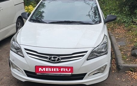 Hyundai Solaris II рестайлинг, 2015 год, 750 000 рублей, 5 фотография