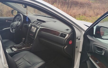 Toyota Camry, 2016 год, 2 300 000 рублей, 1 фотография