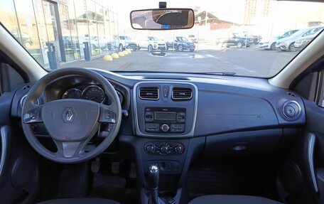 Renault Sandero II рестайлинг, 2018 год, 949 800 рублей, 17 фотография