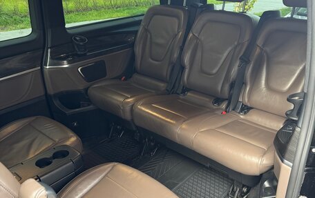 Mercedes-Benz V-Класс, 2019 год, 4 850 000 рублей, 9 фотография