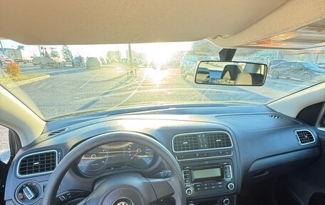 Volkswagen Polo VI (EU Market), 2012 год, 880 000 рублей, 4 фотография