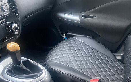 Nissan Juke II, 2011 год, 850 000 рублей, 9 фотография