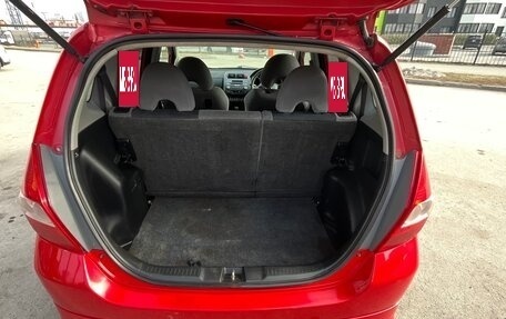 Honda Fit III, 2002 год, 410 000 рублей, 10 фотография