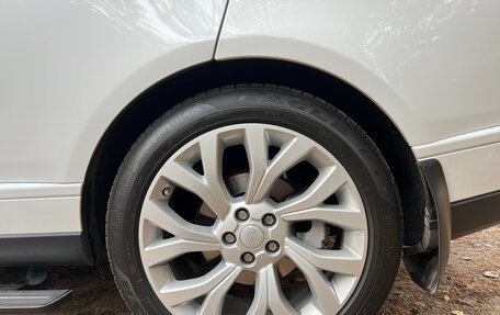 Land Rover Range Rover IV рестайлинг, 2018 год, 7 100 000 рублей, 8 фотография