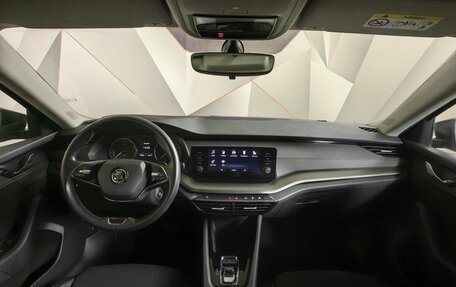 Skoda Octavia IV, 2021 год, 2 435 000 рублей, 11 фотография