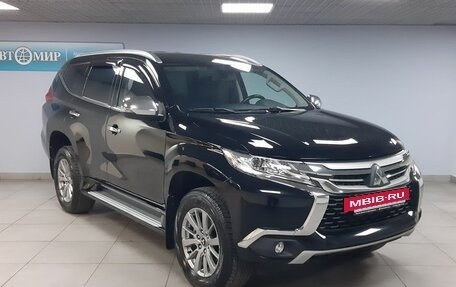Mitsubishi Pajero IV, 2019 год, 3 513 000 рублей, 3 фотография