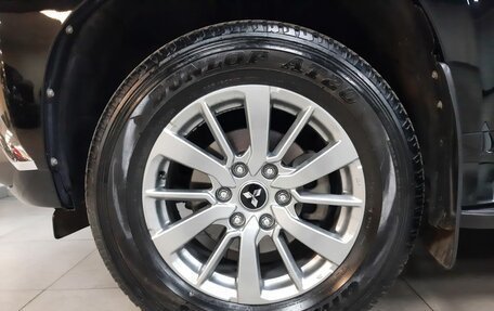 Mitsubishi Pajero IV, 2019 год, 3 513 000 рублей, 9 фотография