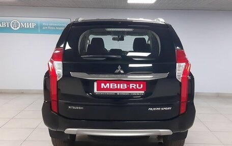Mitsubishi Pajero IV, 2019 год, 3 513 000 рублей, 6 фотография