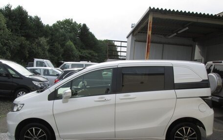 Honda Freed I, 2016 год, 875 000 рублей, 3 фотография