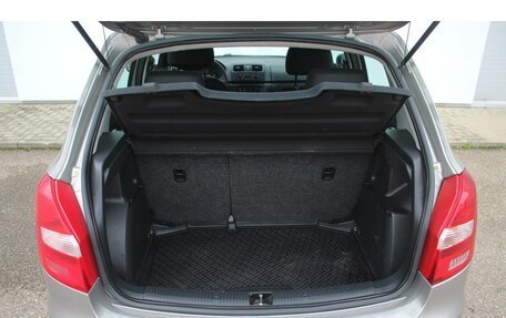 Skoda Fabia II, 2010 год, 550 000 рублей, 15 фотография