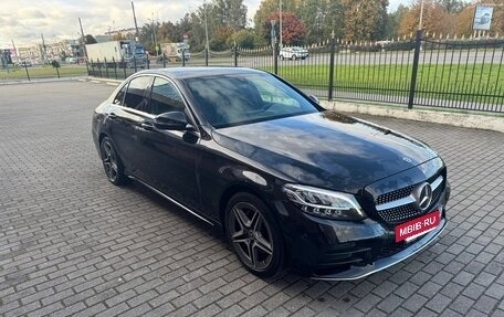 Mercedes-Benz C-Класс, 2019 год, 2 580 000 рублей, 3 фотография