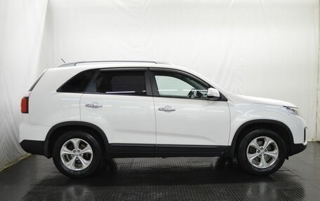 KIA Sorento II рестайлинг, 2016 год, 1 800 000 рублей, 4 фотография