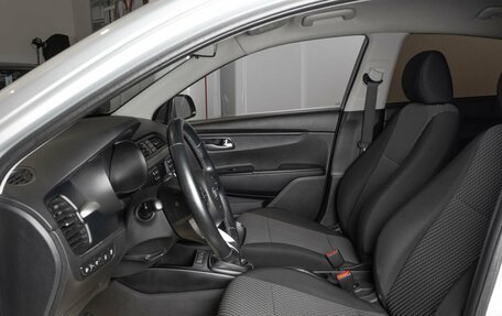 KIA Rio IV, 2017 год, 1 120 000 рублей, 13 фотография