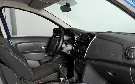 Renault Logan II, 2018 год, 720 500 рублей, 4 фотография