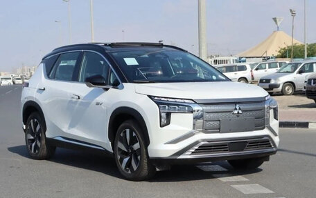 Mitsubishi Airtrek, 2022 год, 2 350 469 рублей, 3 фотография