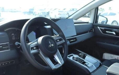 Mitsubishi Airtrek, 2022 год, 2 350 469 рублей, 14 фотография