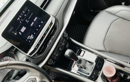 Jeep Compass II, 2021 год, 2 200 000 рублей, 16 фотография