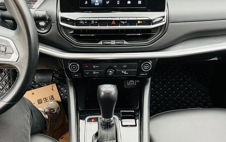 Jeep Compass II, 2021 год, 2 200 000 рублей, 19 фотография