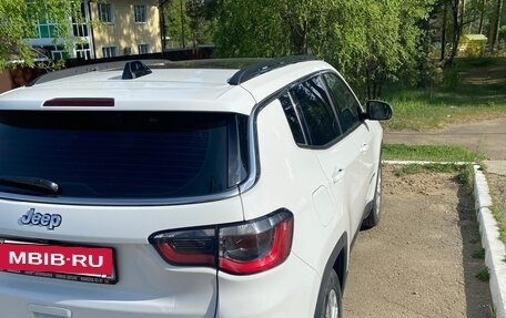 Jeep Compass II, 2021 год, 2 200 000 рублей, 8 фотография