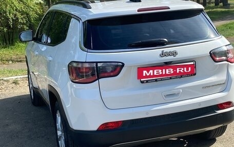 Jeep Compass II, 2021 год, 2 200 000 рублей, 23 фотография