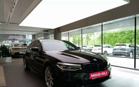 BMW 5 серия, 2018 год, 3 700 000 рублей, 3 фотография