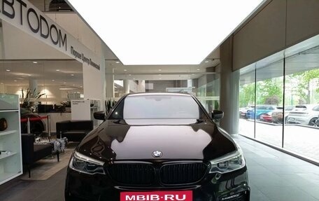 BMW 5 серия, 2018 год, 3 700 000 рублей, 2 фотография