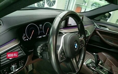 BMW 5 серия, 2018 год, 3 700 000 рублей, 16 фотография