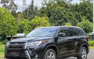 Toyota Highlander III, 2021 год, 2 790 300 рублей, 1 фотография