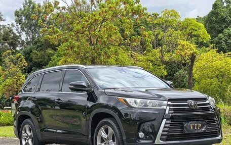 Toyota Highlander III, 2021 год, 2 790 300 рублей, 2 фотография