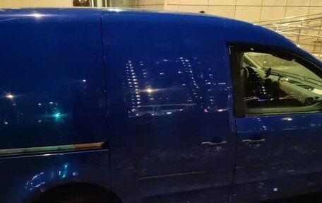 Volkswagen Caddy III рестайлинг, 2011 год, 620 000 рублей, 4 фотография