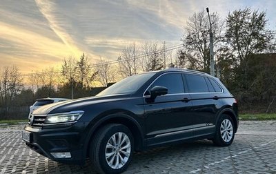 Volkswagen Tiguan II, 2017 год, 2 000 000 рублей, 1 фотография