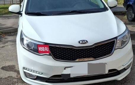 KIA Rio III рестайлинг, 2015 год, 1 100 000 рублей, 1 фотография