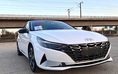 Hyundai Elantra, 2023 год, 1 490 000 рублей, 1 фотография
