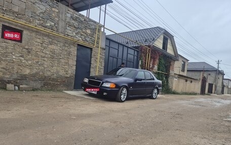 Mercedes-Benz C-Класс, 1998 год, 500 000 рублей, 1 фотография