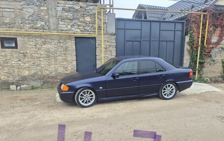 Mercedes-Benz C-Класс, 1998 год, 500 000 рублей, 2 фотография