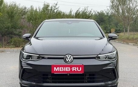 Volkswagen Golf VIII, 2021 год, 1 999 999 рублей, 2 фотография