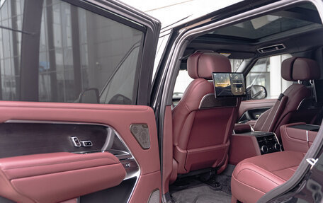 Land Rover Range Rover IV рестайлинг, 2024 год, 33 900 000 рублей, 17 фотография