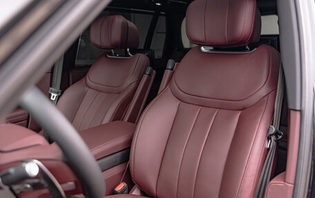 Land Rover Range Rover IV рестайлинг, 2024 год, 33 900 000 рублей, 16 фотография