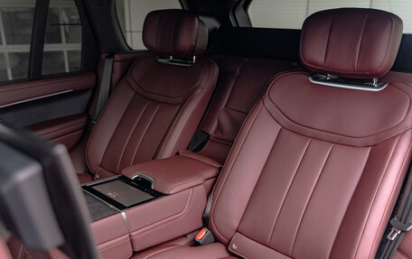 Land Rover Range Rover IV рестайлинг, 2024 год, 33 900 000 рублей, 20 фотография