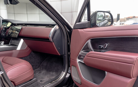 Land Rover Range Rover IV рестайлинг, 2024 год, 33 900 000 рублей, 27 фотография