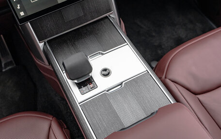 Land Rover Range Rover IV рестайлинг, 2024 год, 33 900 000 рублей, 36 фотография