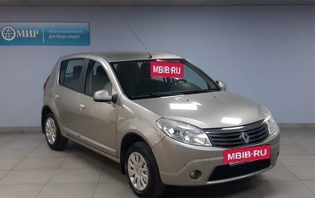 Renault Sandero I, 2010 год, 553 000 рублей, 3 фотография