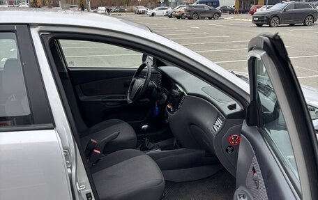 KIA Rio II, 2009 год, 335 000 рублей, 13 фотография