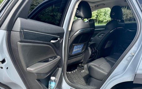 Geely Tugella FY11, 2021 год, 2 150 000 рублей, 11 фотография